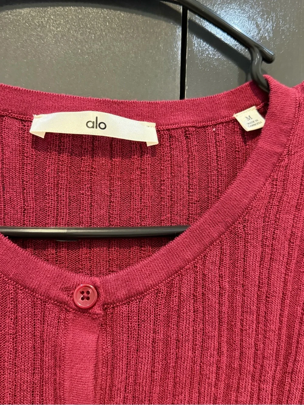 ALO Yoga Ribbed Button-Front Cardigan - Raspberry